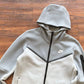 NIKE TECH FLEECE HOODIE x GREY/WHITE
