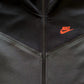 NIKE TECH FLEECE HOODIE x BLACK/DARK SMOKE GREY