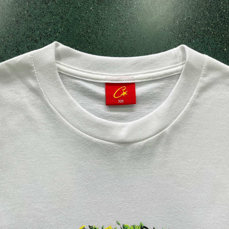 CORTEIZ GRASS ROUND TEE WHITE
