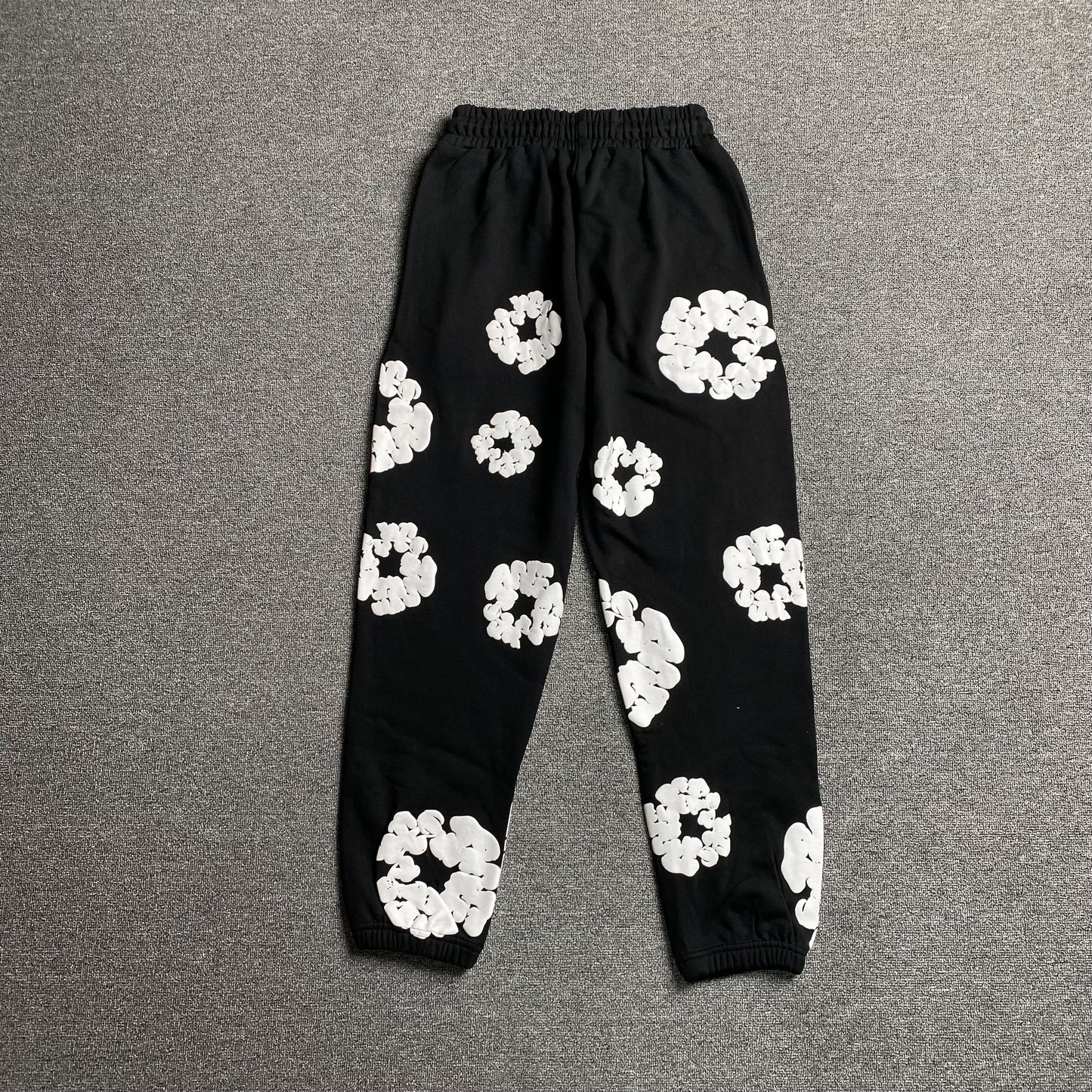 DENIM TEARS COTTON WREATH SWEATPANTS BLACK