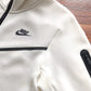 NIKE TECH FLEECE HOODIE x WHITE